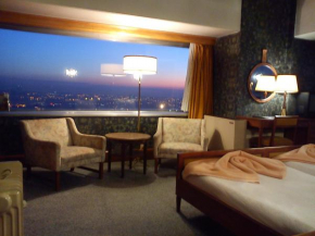 Отель Hotel Miradouro  Atiães